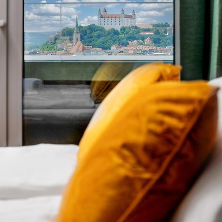 Sky Park 1 - Luxurious #Instaworthy Apartment In Downtown City Center With Included Parking, Best Address In Town Bratysława Zewnętrze zdjęcie